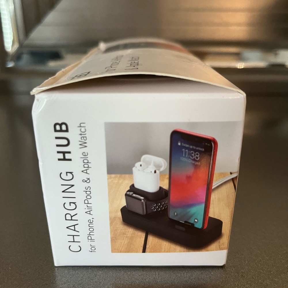 Charging Hub - Picture 3 of 4